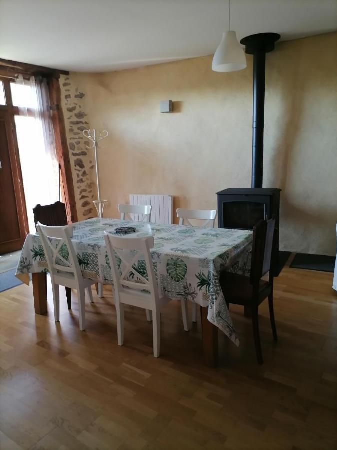 דירות Le Relais D'Anglards מראה חיצוני תמונה